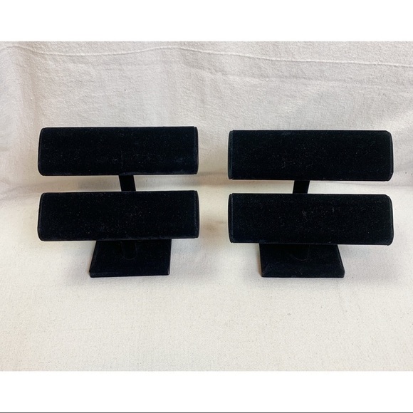 Pair Black Velvet Bracelet Holders - Picture 1 of 4